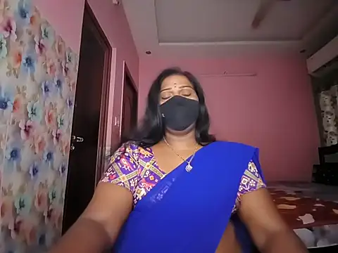 Snapshot of Meenakshy chatting on 23, 6, 2026 Meenakshy online show from 23, 6, 2026