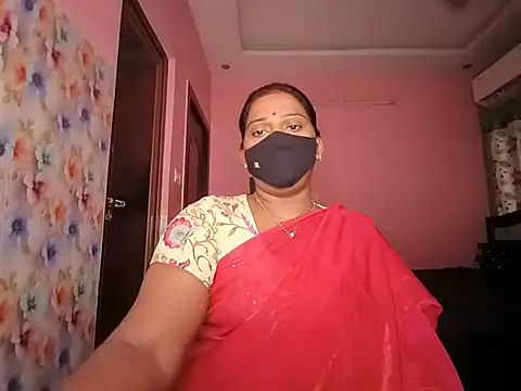 Snapshot of Meenakshy chatting on 1, 7, 2026 Meenakshy online show from 1, 7, 2026