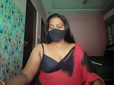 Snapshot of Meenakshy chatting on 8, 7, 2026 Meenakshy online show from 8, 7, 2026