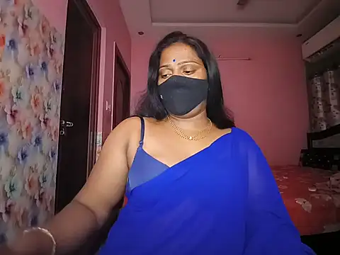 Snapshot of Meenakshy chatting on 9, 7, 2026 Meenakshy online show from 9, 7, 2026