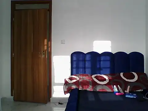 Snapshot of MissElsie21 chatting on 8, 6, 2026 MissElsie21 online show from 8, 6, 2026