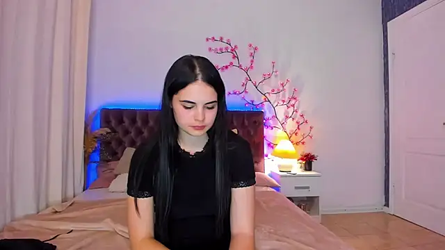 JennaMiu online show from 13, 7, 2026