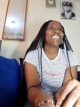 Snapshot of Miss_Bunny5 chatting on 4, 6, 2026 Miss Bunny5 online show from 4, 6, 2026