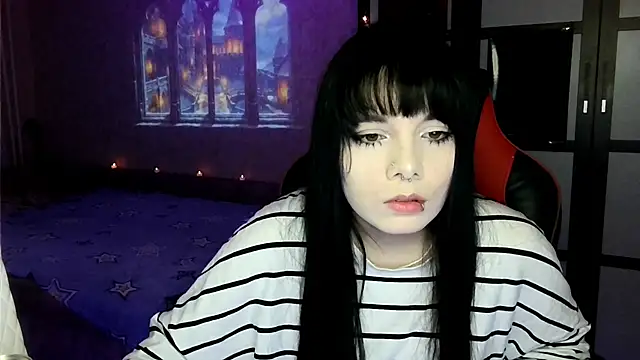 kawaiigothica online show from 8, 6, 2026