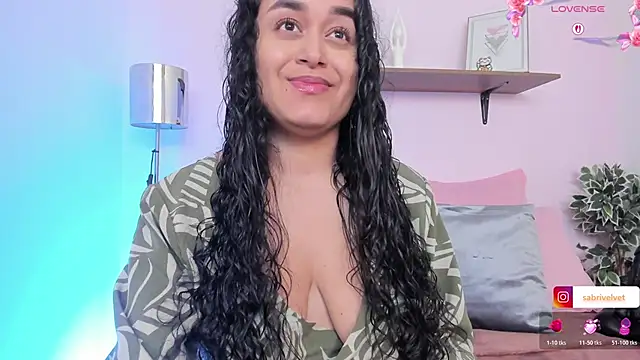 Snapshot of SabriVelvet chatting on 8, 6, 2026 SabriVelvet online show from 8, 6, 2026