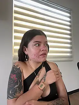 Camila Duarte 2 online show from 1, 7, 2026
