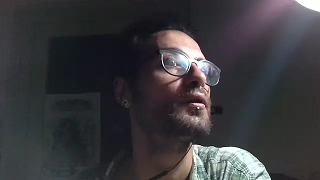Snapshot of SamDr1nk0fficial chatting on 9, 7, 2026 SamDr1nk0fficial online show from 9, 7, 2026