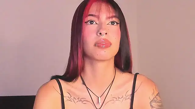 EvaBenely  online show from 5, 8, 2026