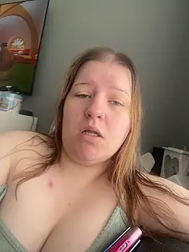 Curvy Vanilla online show from 9, 6, 2026