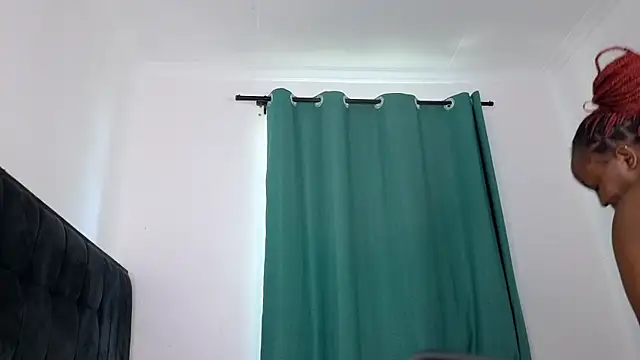 Fluffy Pillows online show from 15, 6, 2026