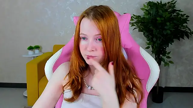 Snapshot of ari-kittyy chatting on 9, 6, 2026 ari-kittyy online show from 9, 6, 2026