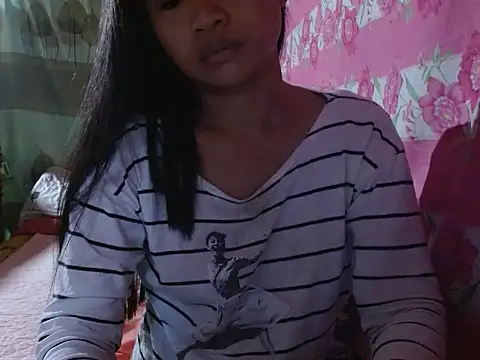 Snapshot of Itsme_Foxy_Shantale chatting on 10, 7, 2026 Itsme Foxy Shantale online show from 10, 7, 2026