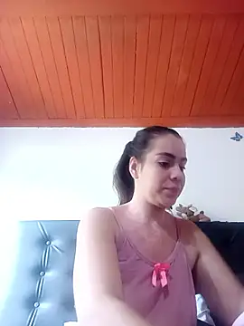 Snapshot of shaira_white chatting on 9, 6, 2026 shaira white online show from 9, 6, 2026