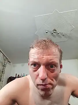 RubberFetischem online show from 18, 3, 2026