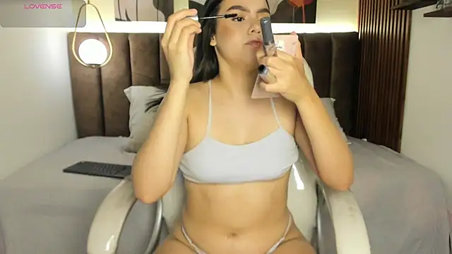 Bella18   online show from 24, 7, 2026