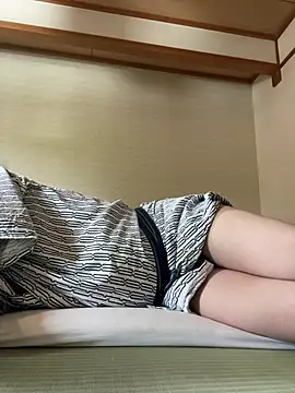 Snapshot of ASAMI137 chatting on 8, 7, 2026 ASAMI137 online show from 8, 7, 2026