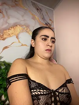 Snapshot of LILI_911 chatting on 27, 6, 2026 LILI 911 online show from 27, 6, 2026