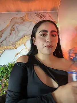 Snapshot of LILI_911 chatting on 25, 7, 2026 LILI 911 online show from 25, 7, 2026