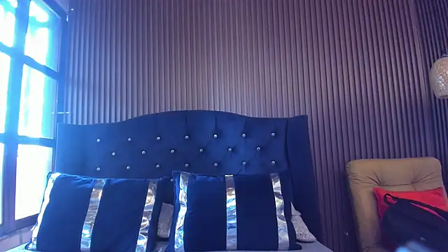 Snapshot of Chloe_Belll chatting on 21, 6, 2026 Chloe Belll online show from 21, 6, 2026