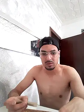 Snapshot of morenazomamon chatting on 8, 7, 2026 morenazomamon online show from 8, 7, 2026
