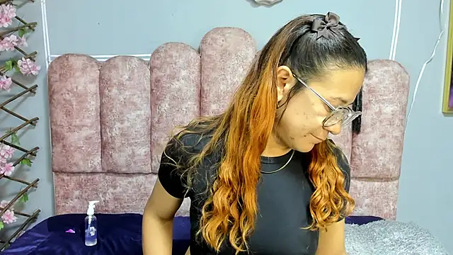 SexyNurseMia online show from 25, 7, 2026
