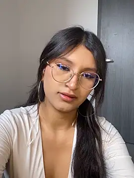 lizyyyy  online show from 9, 6, 2026