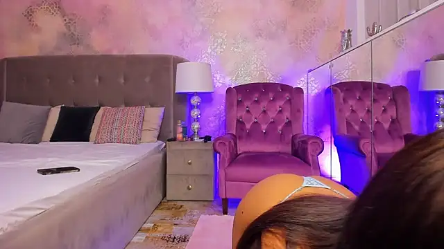 Snapshot of CataleyaBennett chatting on 1, 7, 2026 CataleyaBennett online show from 1, 7, 2026