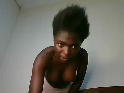 Snapshot of Fettysh chatting on 7, 6, 2026 Fettysh online show from 7, 6, 2026