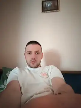 Anndy-Rose online show from 8, 6, 2026