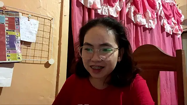 Snapshot of justhatsuse chatting on 11, 6, 2026 justhatsuse online show from 11, 6, 2026