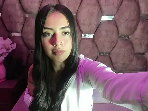 Snapshot of Dulcineaa19 chatting on 27, 6, 2026 Dulcineaa19 online show from 27, 6, 2026