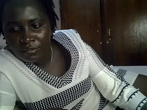 Snapshot of Lilyo66 chatting on 9, 6, 2026 Lilyo66 online show from 9, 6, 2026
