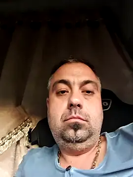 Robertoplayboy online show from 17, 9, 2025