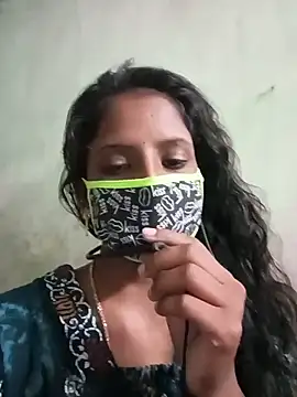 Snapshot of Tamil-chithura chatting on 13, 6, 2026 Tamil-chithura online show from 13, 6, 2026