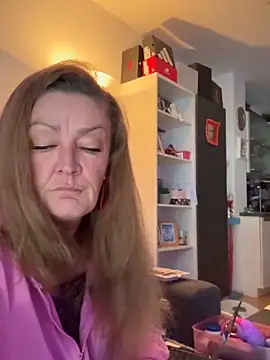 Snapshot of MumGabriela chatting on 14, 6, 2026 MumGabriela online show from 14, 6, 2026