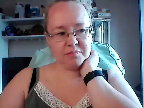 Snapshot of Viola27 chatting on 19, 6, 2026 Viola27 online show from 19, 6, 2026