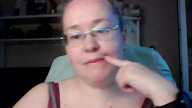 Snapshot of Viola27 chatting on 23, 6, 2026 Viola27 online show from 23, 6, 2026