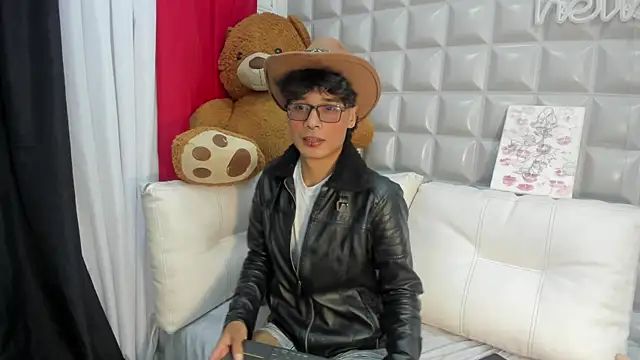 maximo 2019 online show from 15, 7, 2026