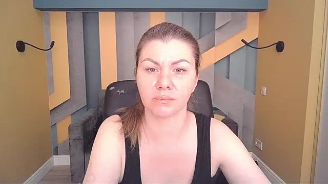 LunaKissesx online show from 9, 6, 2026