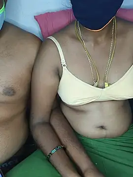 Snapshot of sweet_saranya chatting on 3, 7, 2026 sweet saranya online show from 3, 7, 2026
