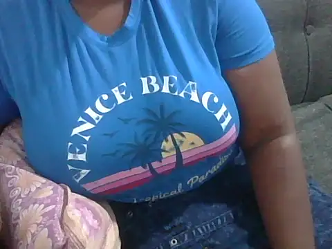Sexy gyaly online show from 26, 6, 2026