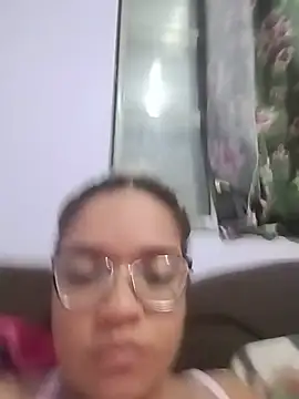 Esquetadinhas online show from 8, 6, 2026