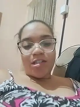 Snapshot of Esquetadinhas chatting on 11, 7, 2026 Esquetadinhas online show from 11, 7, 2026