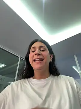 Snapshot of AryloverX chatting on 15, 7, 2026 AryloverX online show from 15, 7, 2026