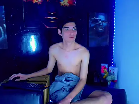Snapshot of TheShamefulBoys chatting on 20, 6, 2026 TheShamefulBoys online show from 20, 6, 2026