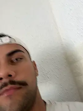 Snapshot of arthursafadinhop chatting on 9, 6, 2026 arthursafadinhop online show from 9, 6, 2026