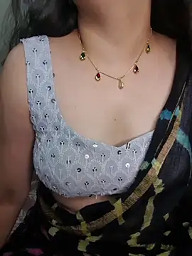 Snapshot of Sharma_Priya chatting on 7, 7, 2026 Sharma Priya online show from 7, 7, 2026