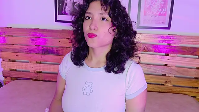 Jazz Lia  online show from 13, 7, 2026