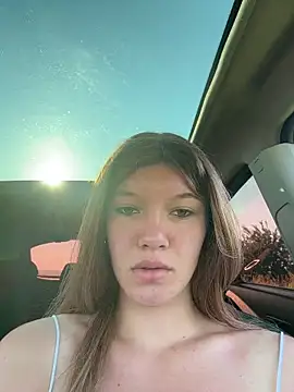 girl-Emily online show from 29, 6, 2026