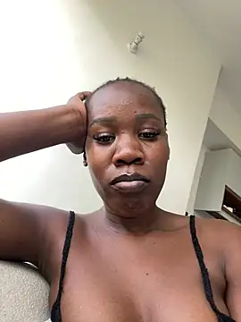 Snapshot of Sweet-Sandrah chatting on 17, 6, 2026 Sweet-Sandrah online show from 17, 6, 2026